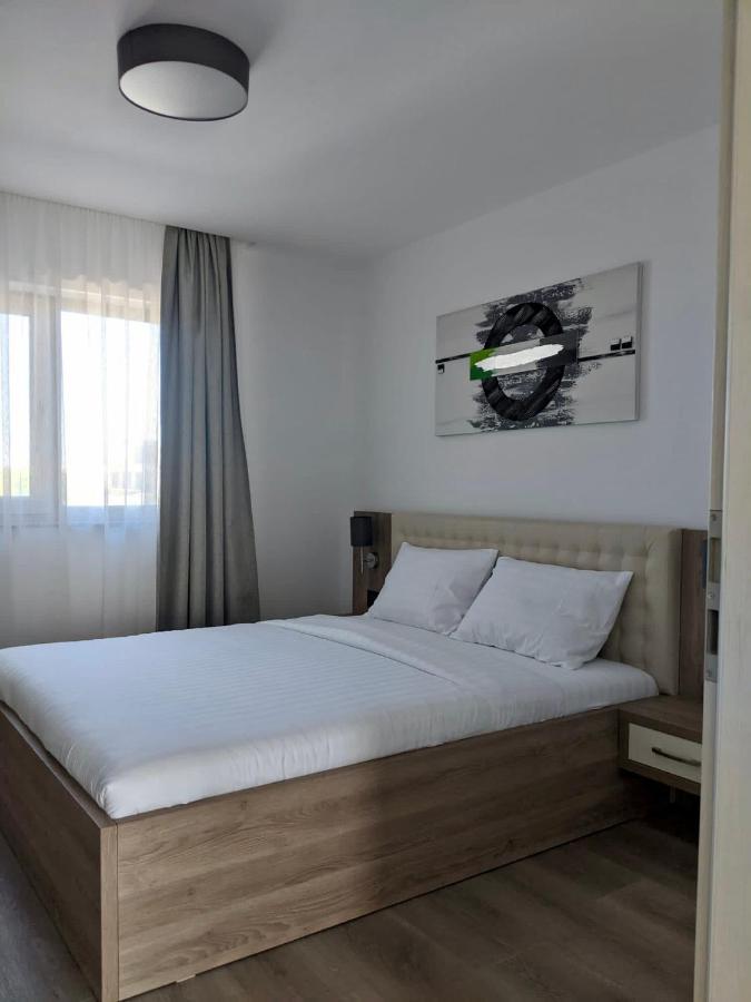 Modern And New Apartments In North Of Timisoara - Pnm Residence Uisenteş Exterior foto