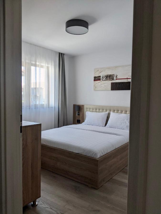 Modern And New Apartments In North Of Timisoara - Pnm Residence Uisenteş Exterior foto